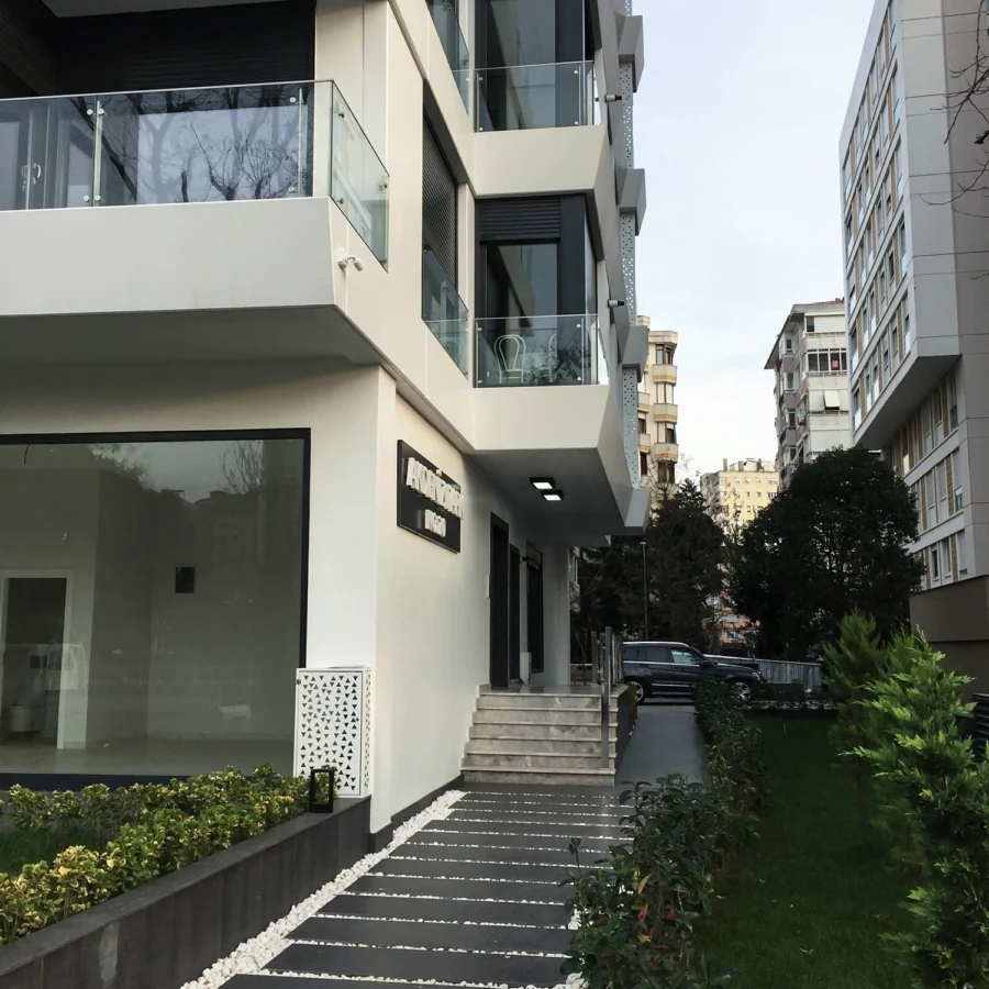 İzotim tarafından Akdeniz Park projesinde yapılan dış cephe uygulamaları