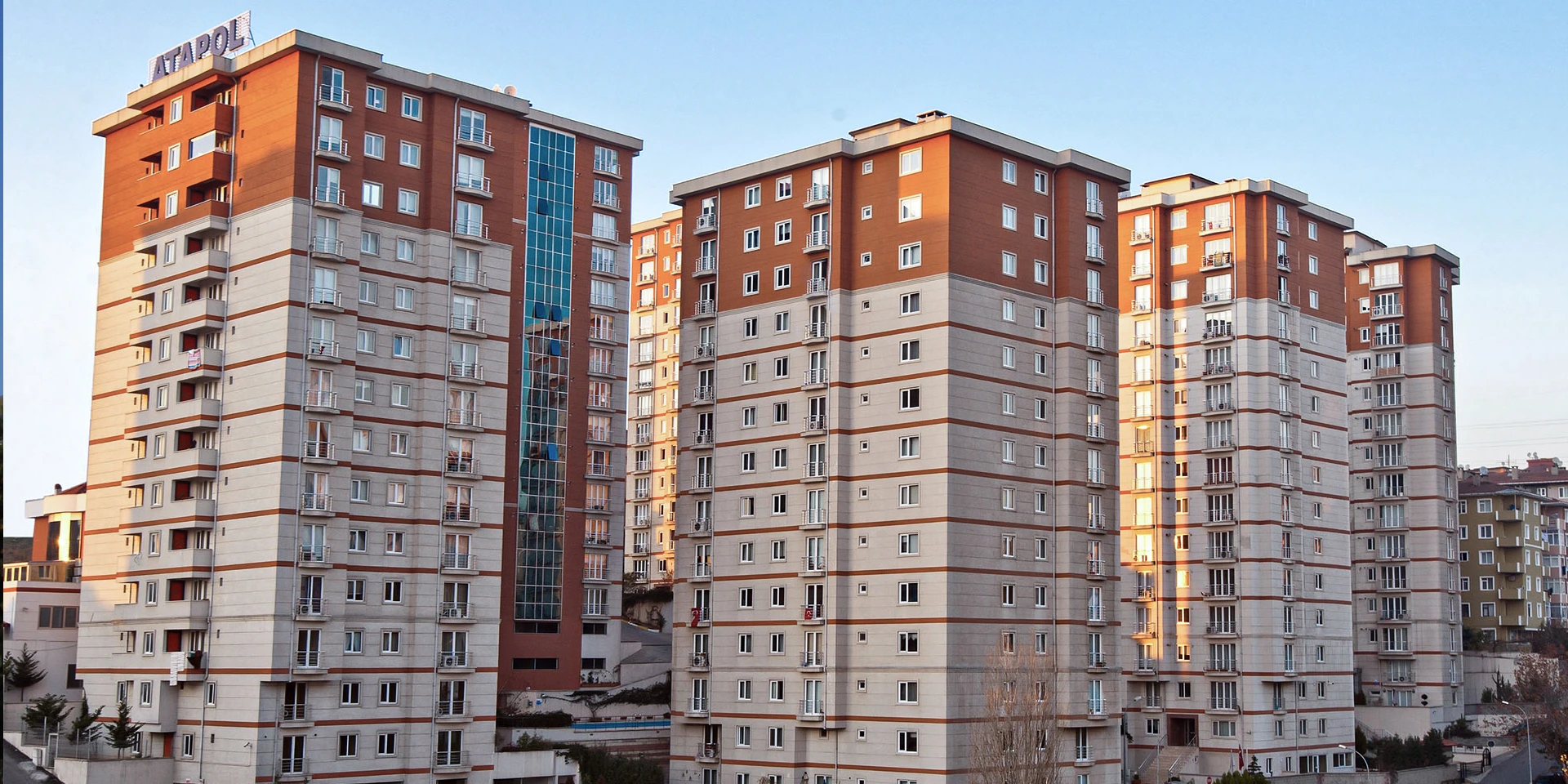 Atapol Residence