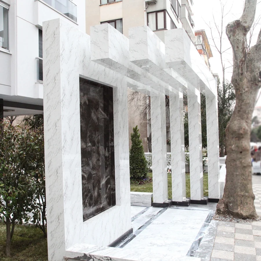 İzotim tarafından Birlik Apartmanı projesinde yapılan dış cephe uygulamaları