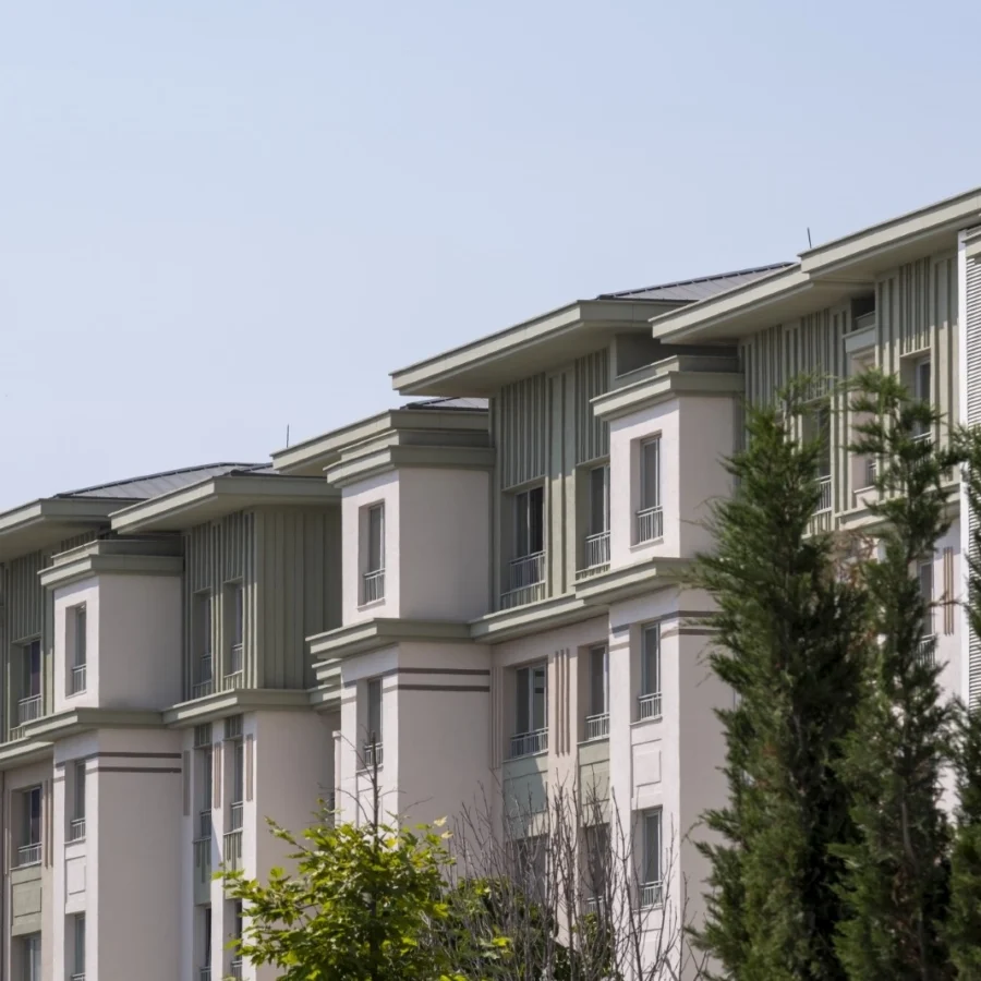 İzotim tarafından Bizim Mahalle 1. Etap 2. Kısım projesinde yapılan dış cephe uygulamaları