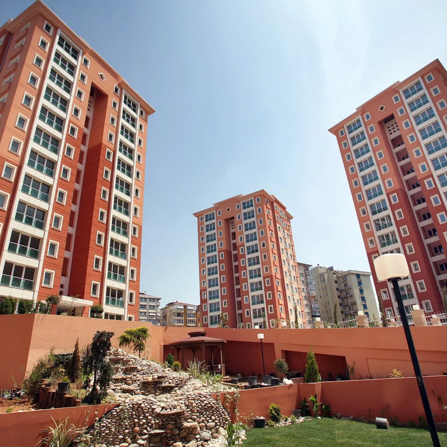 Exterior facade work carried out by İzotim on the Bostancı City project
