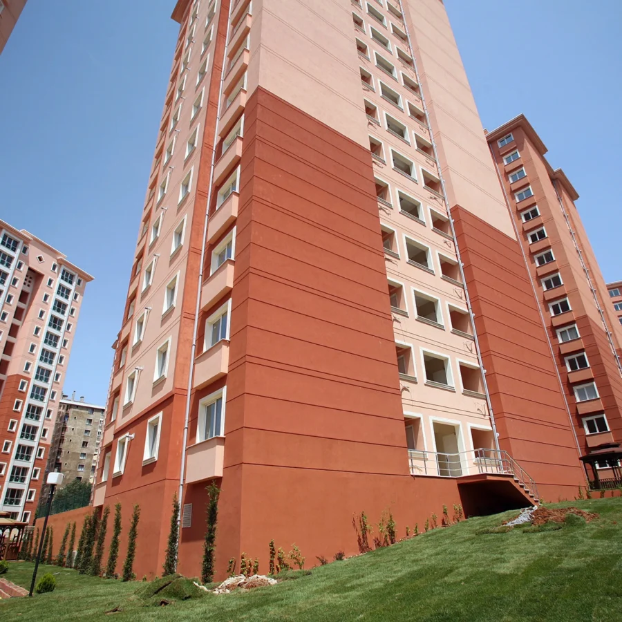 Exterior facade work carried out by İzotim on the Bostancı City project