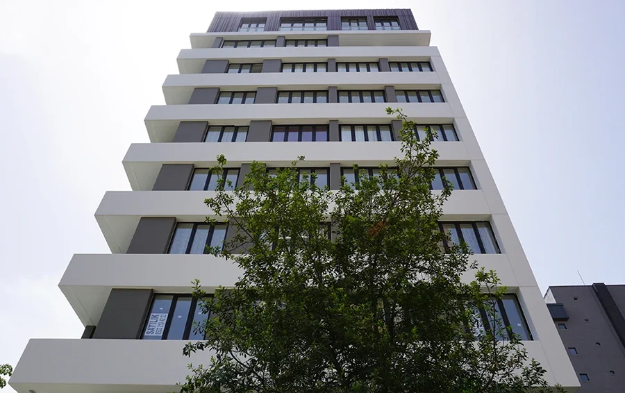 Fassadengestaltung des Doğuş-Wohnhauses