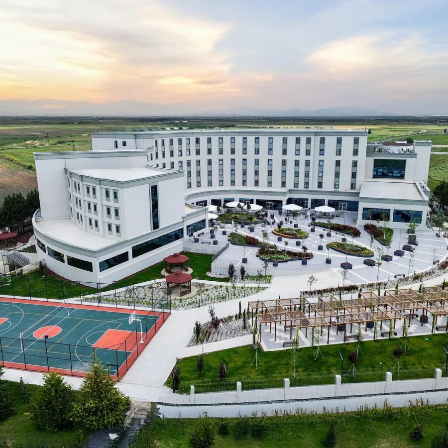 İzotim tarafından Edya Hotel projesinde yapılan dış cephe uygulamaları