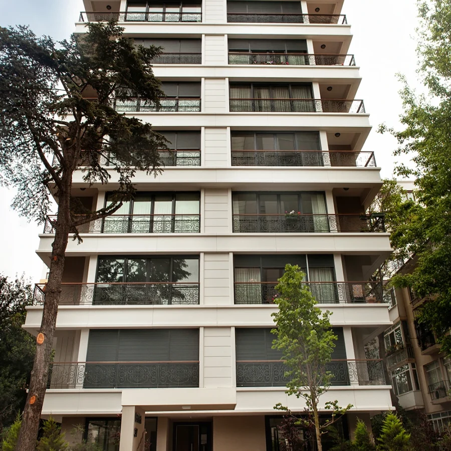 İzotim tarafından Erden Apartmanı projesinde yapılan dış cephe uygulamaları