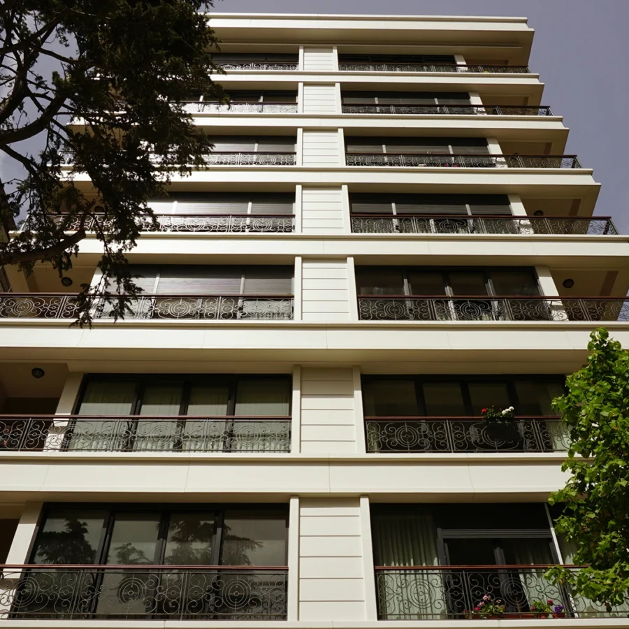İzotim tarafından Erden Apartmanı projesinde yapılan dış cephe uygulamaları