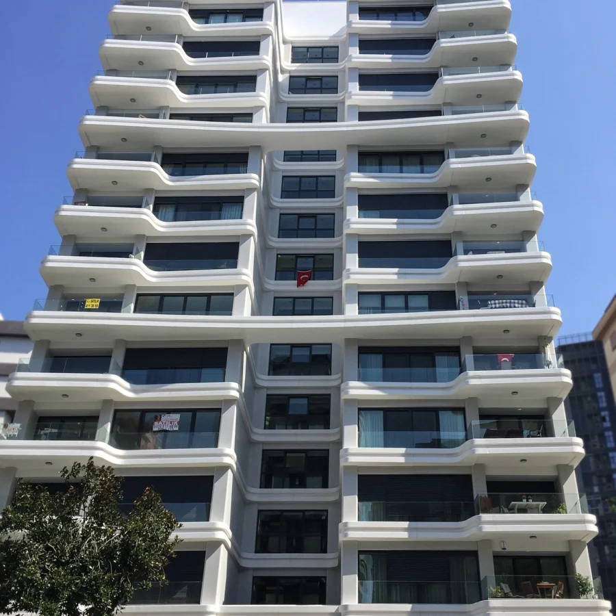 İzotim tarafından Maya Apartmanı projesinde yapılan dış cephe uygulamaları