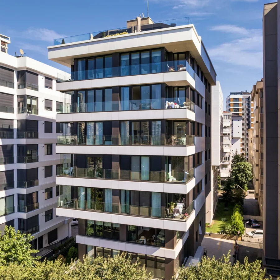 İzotim tarafından Palmiye Apartmanı projesinde yapılan dış cephe uygulamaları