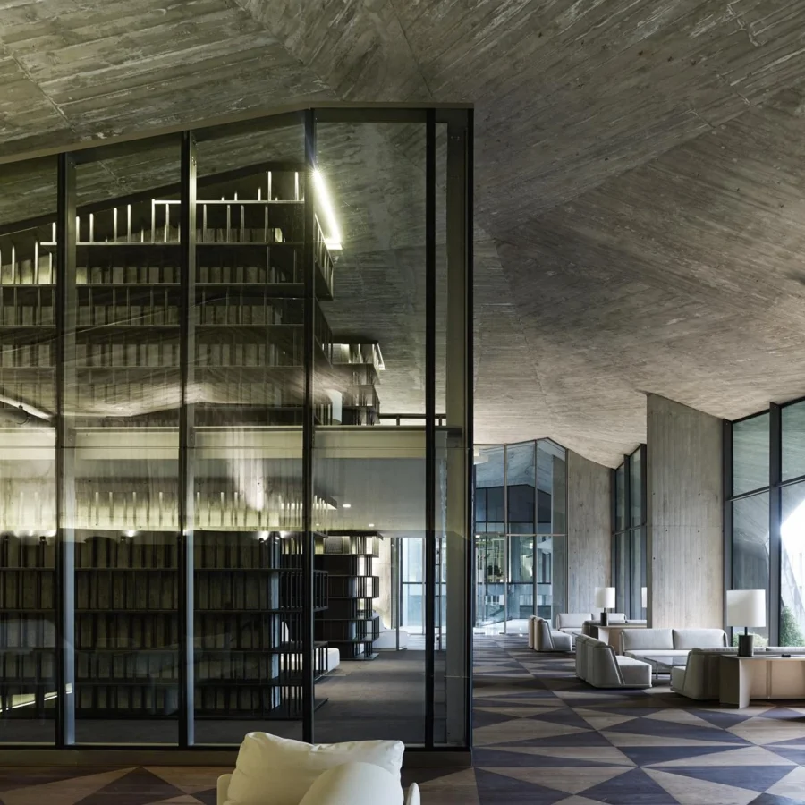 Savoy Ulus