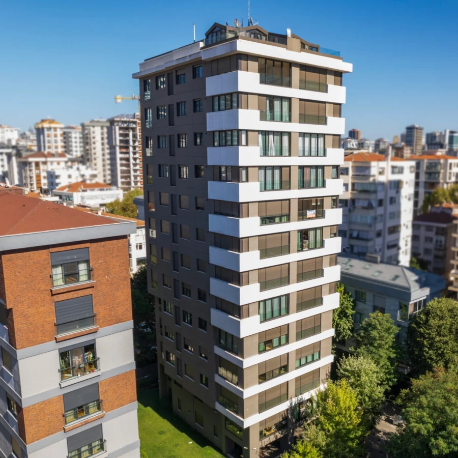 İzotim tarafından Şeyda 13 Apartmanı projesinde yapılan dış cephe uygulamaları