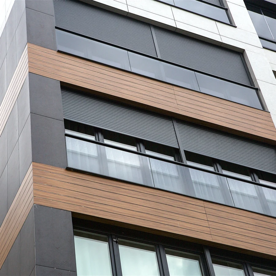Exterior facade work carried out by İzotim on the Terradora Apartment Building project