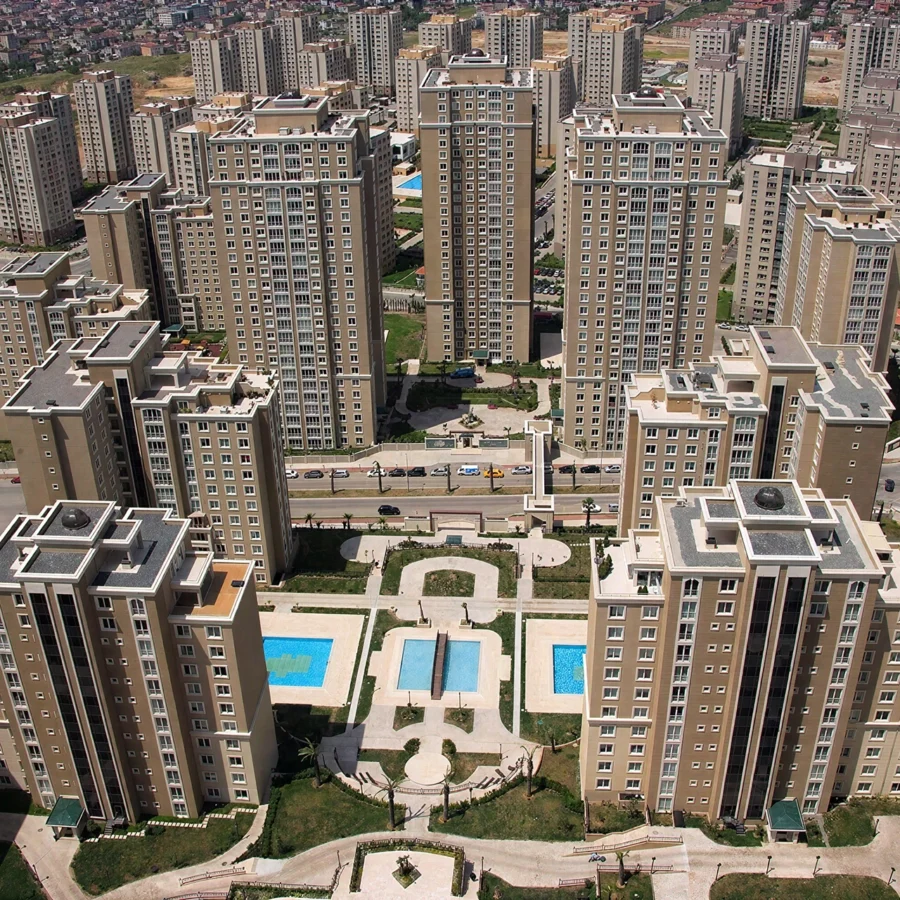 İzotim tarafından Uphill Court projesinde yapılan dış cephe uygulamaları