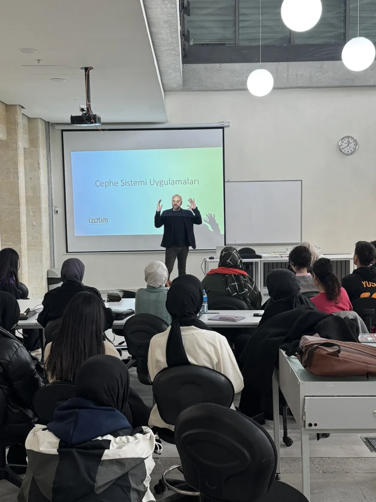 Salim Ünal, FSMVU Sanat, Tasarım ve Mimarlık Fakültesi Öğrencileriyle