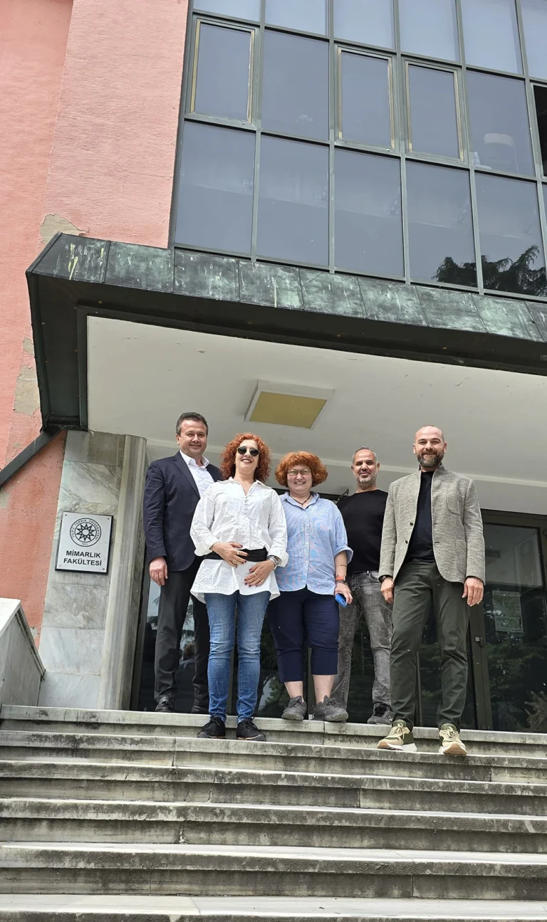 Salim Ünal, YTÜ Mimarlık Fakültesi Öğrencileriyle Seminerde Buluştu
