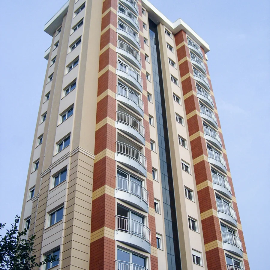 İzotim tarafından Oğuzbey Apartmanı projesinde yapılan dış cephe uygulamaları
